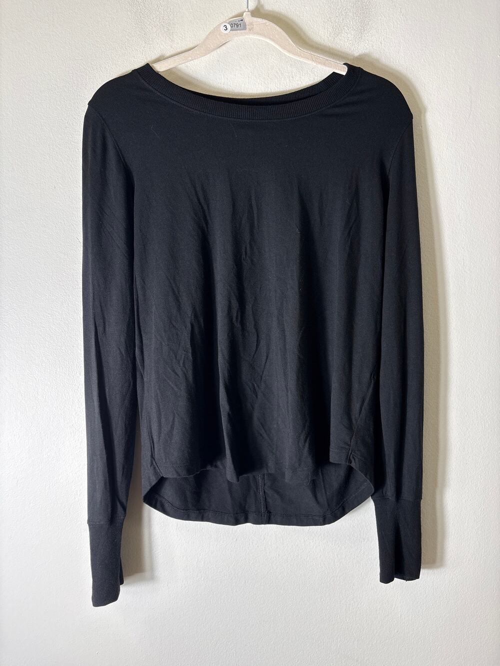 Evereve Black Long Sleeve Tee Sz M